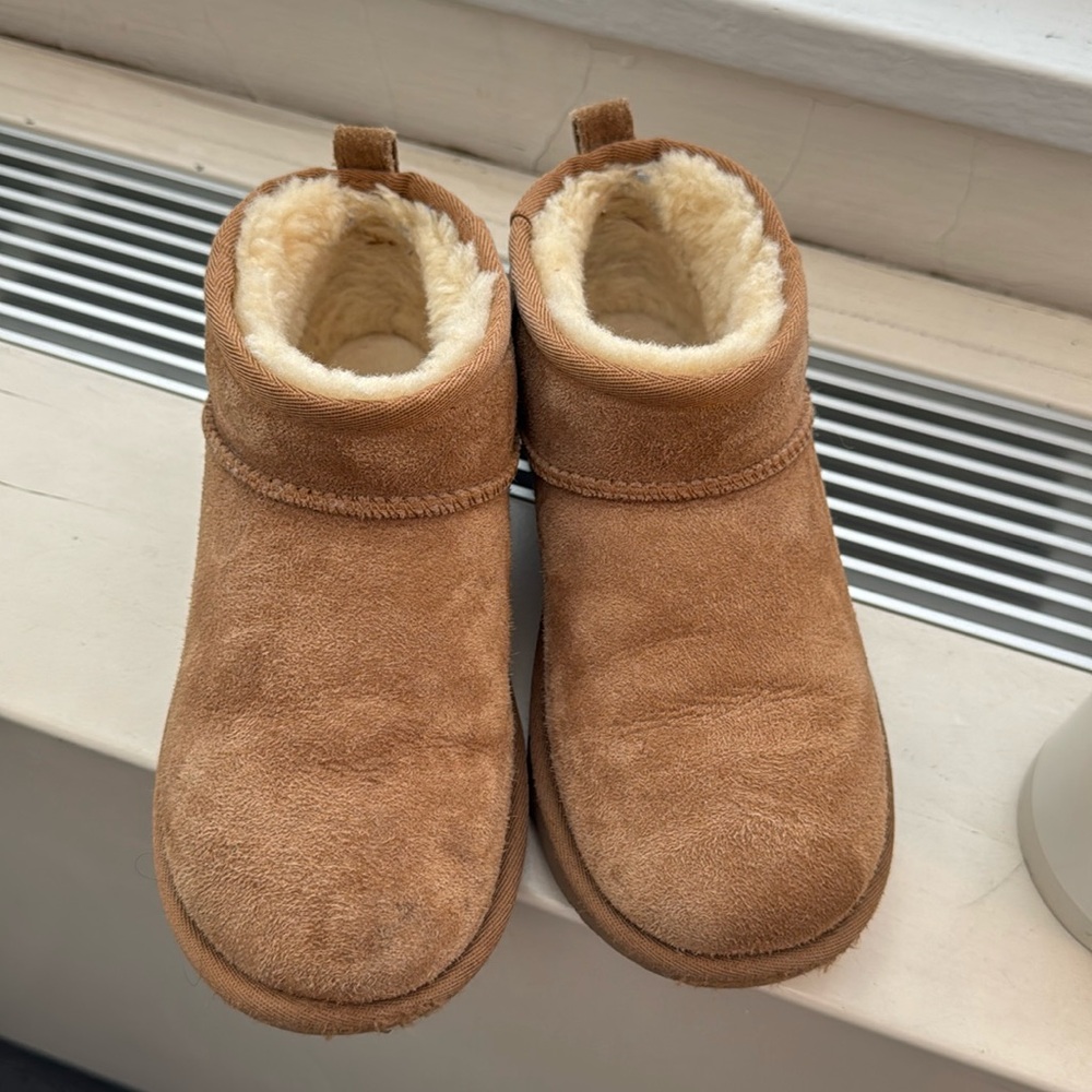 Kids uggs